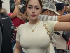 kylieSELFSUCKER-hot - blond shemale webcam at xLoveCam