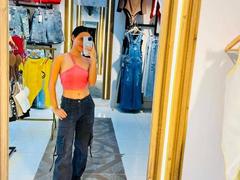 LaBandy - female with black hair webcam at xLoveCam
