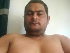 LaBestiAh - male webcam at xLoveCam