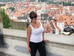 LaLeticia-hot - female with brown hair webcam at xLoveCam