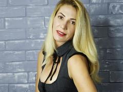 LadiAgatha - blond female webcam at xLoveCam