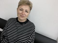 LadyBossZoya - blond female with  big tits webcam at xLoveCam