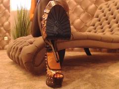 LadyCelina-hot - female with brown hair webcam at xLoveCam