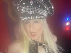 LadyHazel from xLoveCam