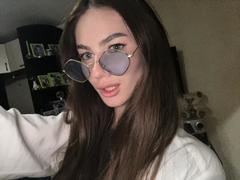 LadyJRouses - female with black hair and  big tits webcam at xLoveCam