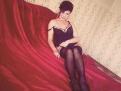 LadyMargo - female with black hair webcam at xLoveCam