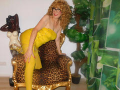 LadyMellisa-hot - female with black hair webcam at xLoveCam