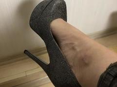 LadyMiller - female with black hair and  small tits webcam at xLoveCam