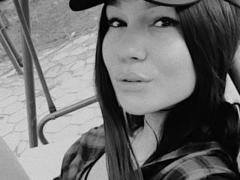 CarolinaCollins - female with black hair webcam at LiveJasmin