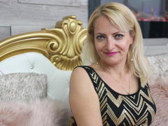 LadyTouchXXX - blond female webcam at ImLive