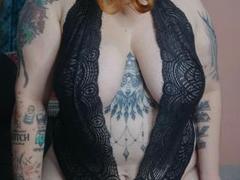 LadyValk-hot - female with red hair webcam at xLoveCam