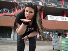 Lady-Pam-HH-hot - female with brown hair webcam at xLoveCam