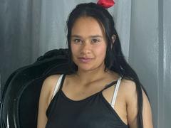 LailaHotX - female webcam at xLoveCam