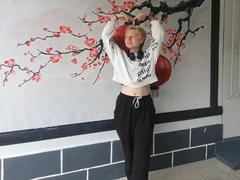 LailaLafreniere - female webcam at xLoveCam
