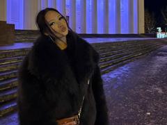 LakendraEytcheson - female with black hair and  big tits webcam at xLoveCam
