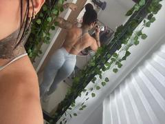 LalaVega - female webcam at xLoveCam
