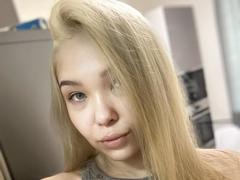 LanaDreamX - blond female with  big tits webcam at xLoveCam