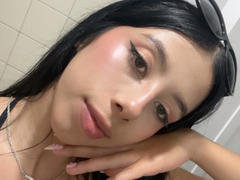 LanaKingsley - female with black hair webcam at xLoveCam