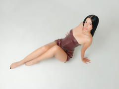 LanaKingsley - female with black hair webcam at xLoveCam