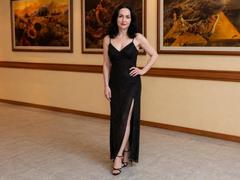 LanaSlash - female with black hair and  big tits webcam at xLoveCam