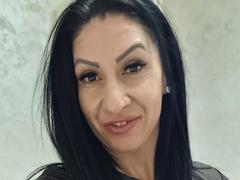 LanceDance - female with black hair webcam at xLoveCam