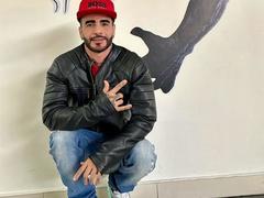 LancelotBenwick - male webcam at xLoveCam