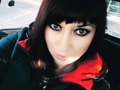 LangoriaJoy - female with brown hair webcam at xLoveCam