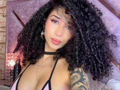 LannaJhonson - female with black hair and  big tits webcam at xLoveCam