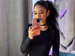 LannaJhonson - female with black hair and  big tits webcam at xLoveCam