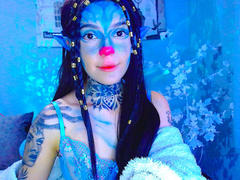 LannieGonzales - female with black hair webcam at xLoveCam
