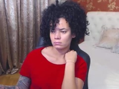 LaraAnne - female with black hair webcam at xLoveCam