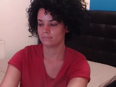 LaraAnne - female with black hair webcam at xLoveCam