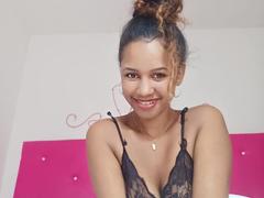 Nalisse - female webcam at xLoveCam