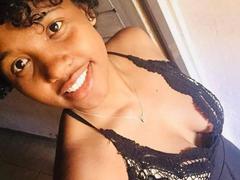 LaraHottLove - female with black hair and  small tits webcam at xLoveCam