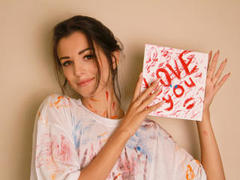 LaraSanders - female with brown hair and  small tits webcam at LiveJasmin