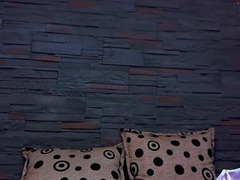 LaraXFontaine - female with brown hair and  small tits webcam at xLoveCam
