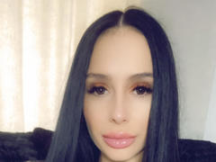 LaraaYah - female with black hair and  big tits webcam at xLoveCam