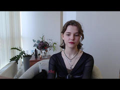 LariElla - female webcam at xLoveCam