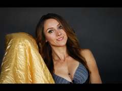 FitnessTina - female with brown hair webcam at xLoveCam