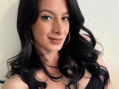 Larissa-TS-hot - shemale with black hair webcam at xLoveCam