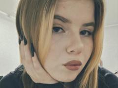 LatashaRiney - female webcam at xLoveCam