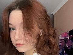 LateNightX - female with brown hair and  small tits webcam at xLoveCam
