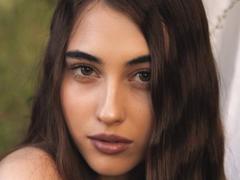 LateshaLuckenbaugh - female webcam at xLoveCam