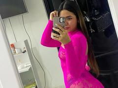 LatinaIu - female with black hair and  small tits webcam at xLoveCam