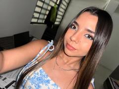 LatinaIu - female with black hair and  small tits webcam at xLoveCam