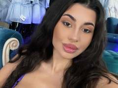 MadysonPhelps - female with brown hair webcam at LiveJasmin