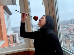 LauraFinn - female with black hair and  big tits webcam at xLoveCam