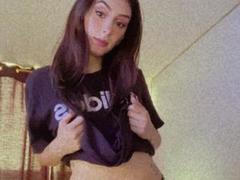 Laura_may - female with brown hair and  small tits webcam at ImLive