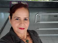 Laura_riley - female with black hair and  big tits webcam at ImLive