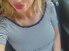 LauraRubin-hot - blond female webcam at xLoveCam